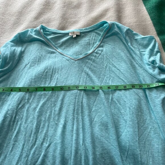 Laura Plus Turquoise V-Neck Short Sleeve TShirt - Size 2x GUC - Picture 5 of 7